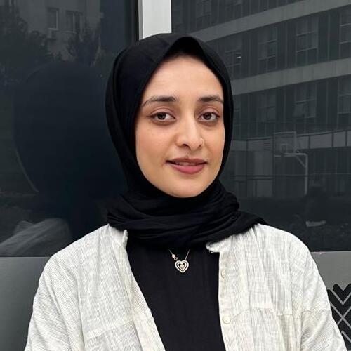 Komal Khurshid