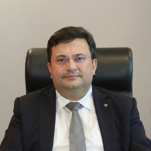 Dr. Ali Görçin